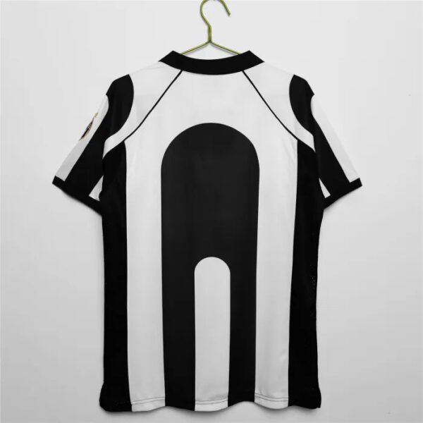 Juventus Home Retro Jersey 1997/98 - Image 2