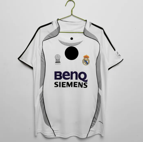 Real Madrid Home Retro Jersey 2006/07