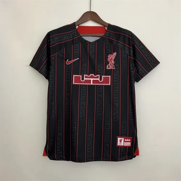 LeBron James x Liverpool Man Jersey 22/23