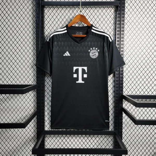 Bayern Munich Goalkeeper Black Man Jersey 23/24