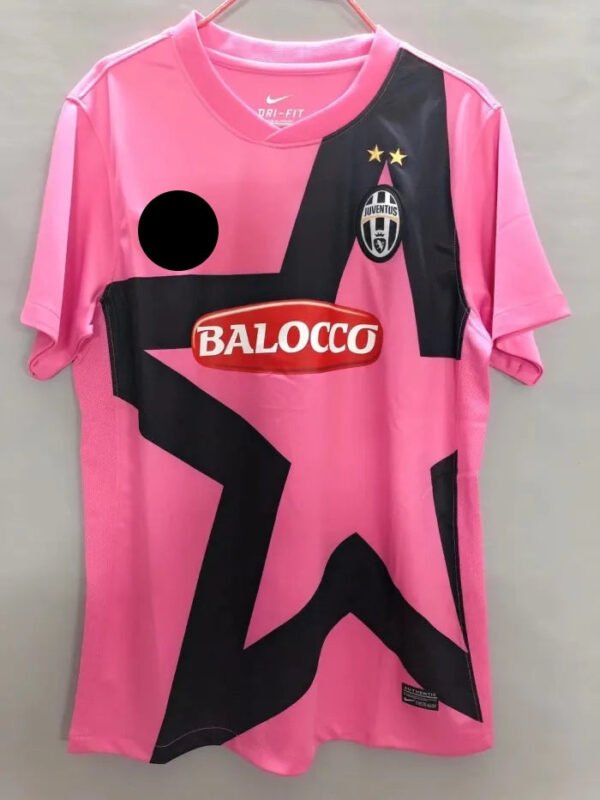 Juventus Away Retro Jersey 2011/12