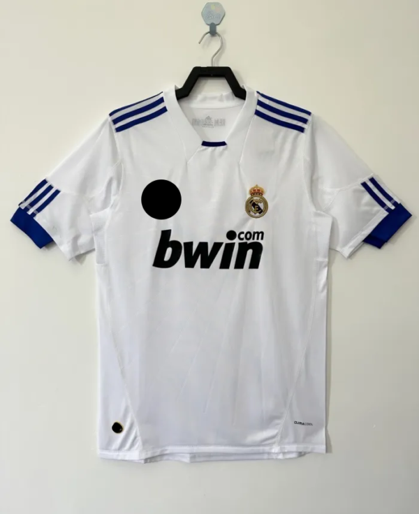 Real Madrid Home Retro Jersey 2010/11